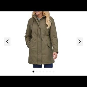 woman’s patagonia prairie dawn insulated parka